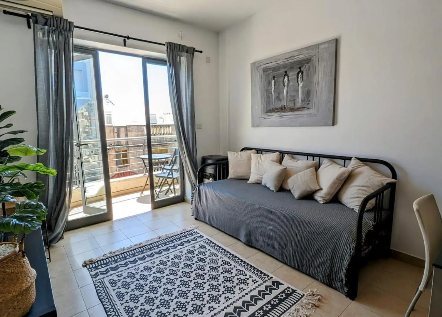 Porto By Shmoo! Apartment Is-Swieqi 0*,  Malta